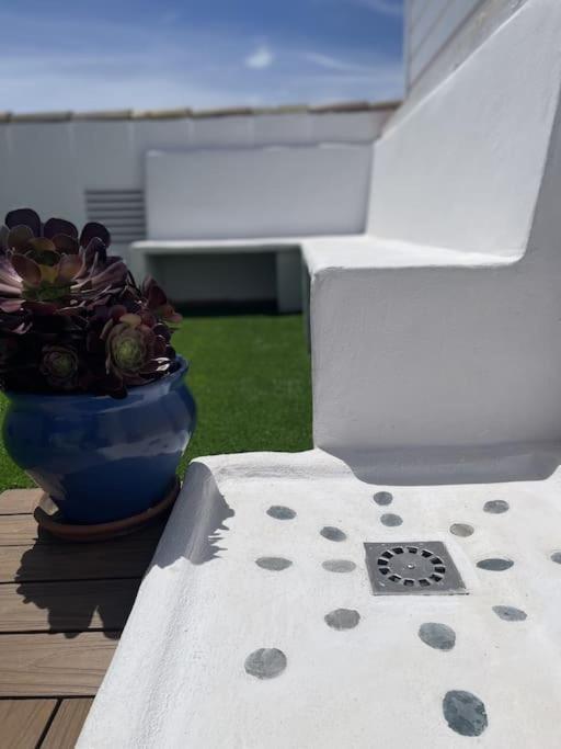 Casa Lola Conil, Azotea Al Mar Y Parking Solo Familias O Parejas Conil De La Frontera Exterior foto
