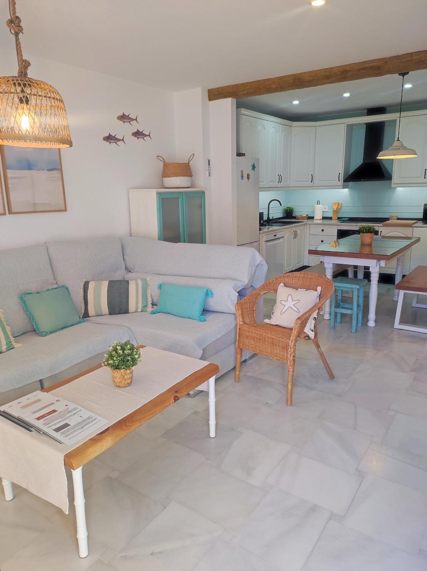 Casa Lola Conil, Azotea Al Mar Y Parking Solo Familias O Parejas Conil De La Frontera Exterior foto